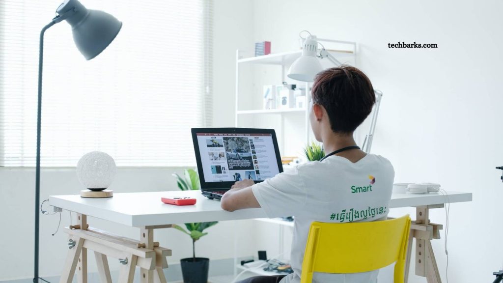 How to Stay Focused While Studying